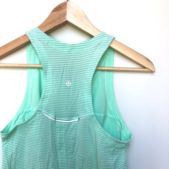 Lululemon top - Picture 3 of 3